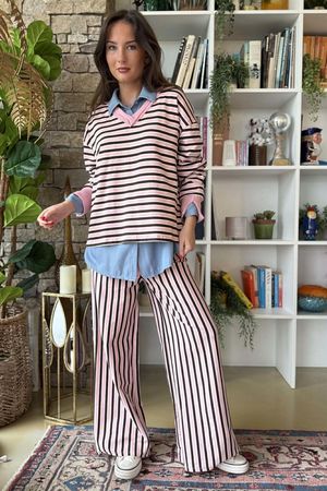 Marlowe Stripe Sweatshirt Pink Chocolate